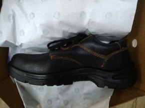 acme atom safety shoes