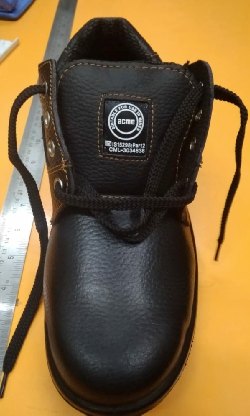 acme atom safety shoes