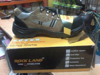 rockland-sport-type-safety-shoes