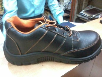 SAFEX DOUBLE SAFETY SHOES CHENNAI